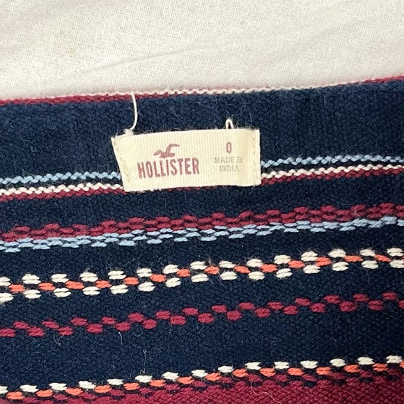 Hollister Boho Mini Skirt | Size 0 - Picture 5 of 5